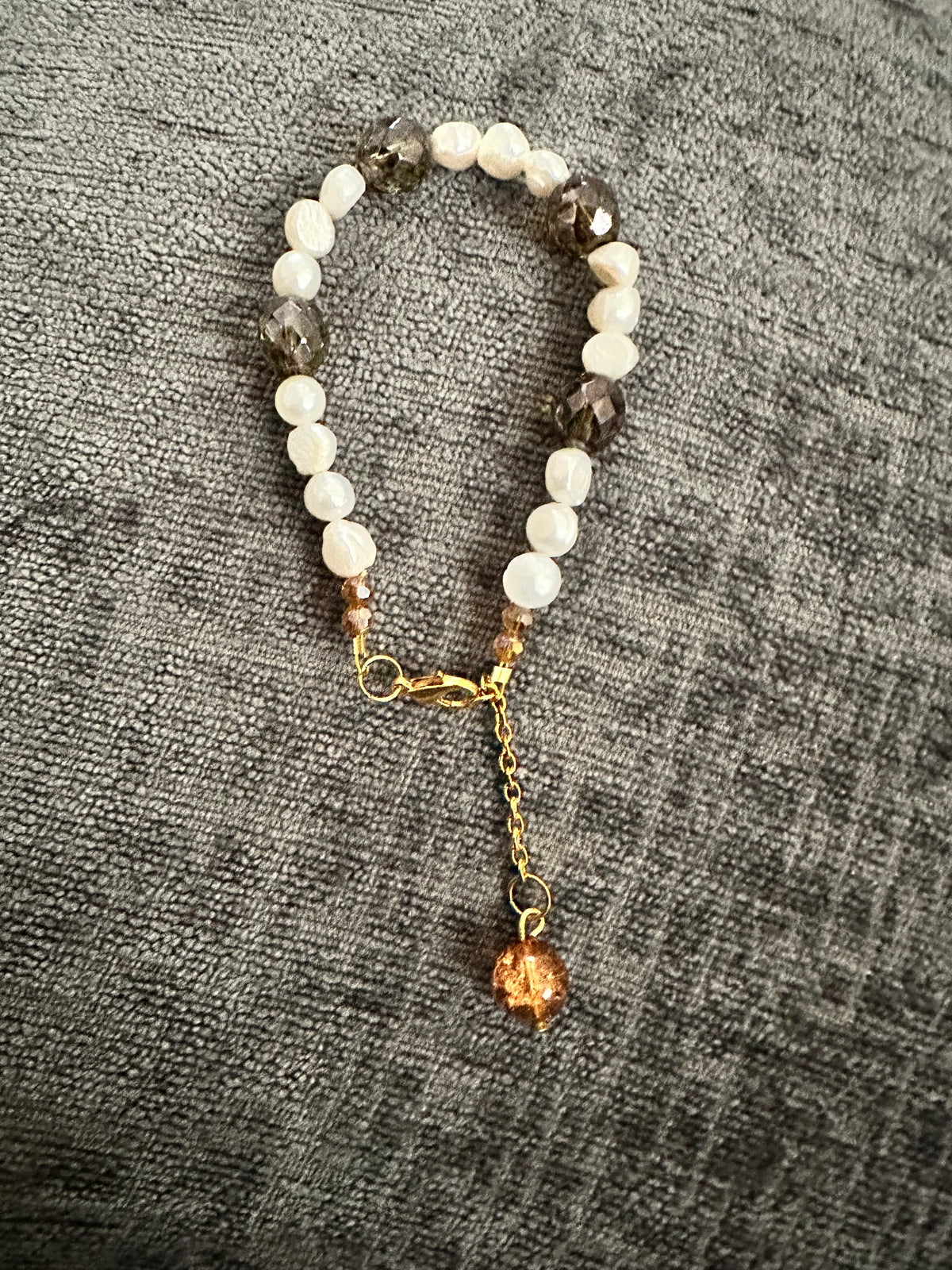 Freshwater Pearl & Crystal Bracelet